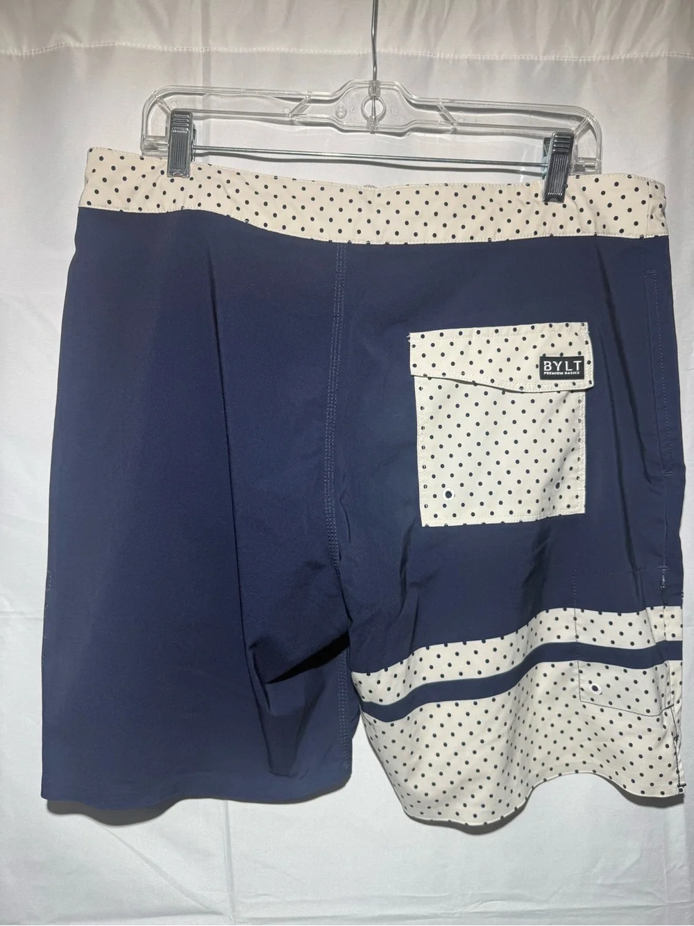 BYLT Basics stylish patterned white